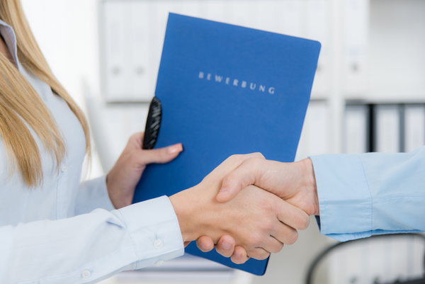 Offerte di lavoro - Compiti interessanti, opportunità di sviluppo e promozione