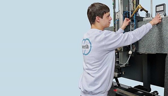 14.03.2023 | Notizie sul Gruppo Werth - Werth-Insight: Montaggio dei cuscinetti pneumatici